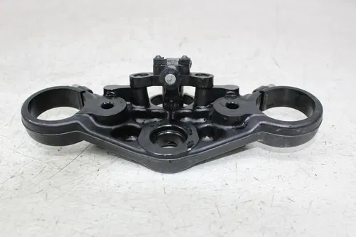 22 TRIUMPH STREET TRIPLE RS FORKS UPPER TOP TRIPLE TREE CLAMP