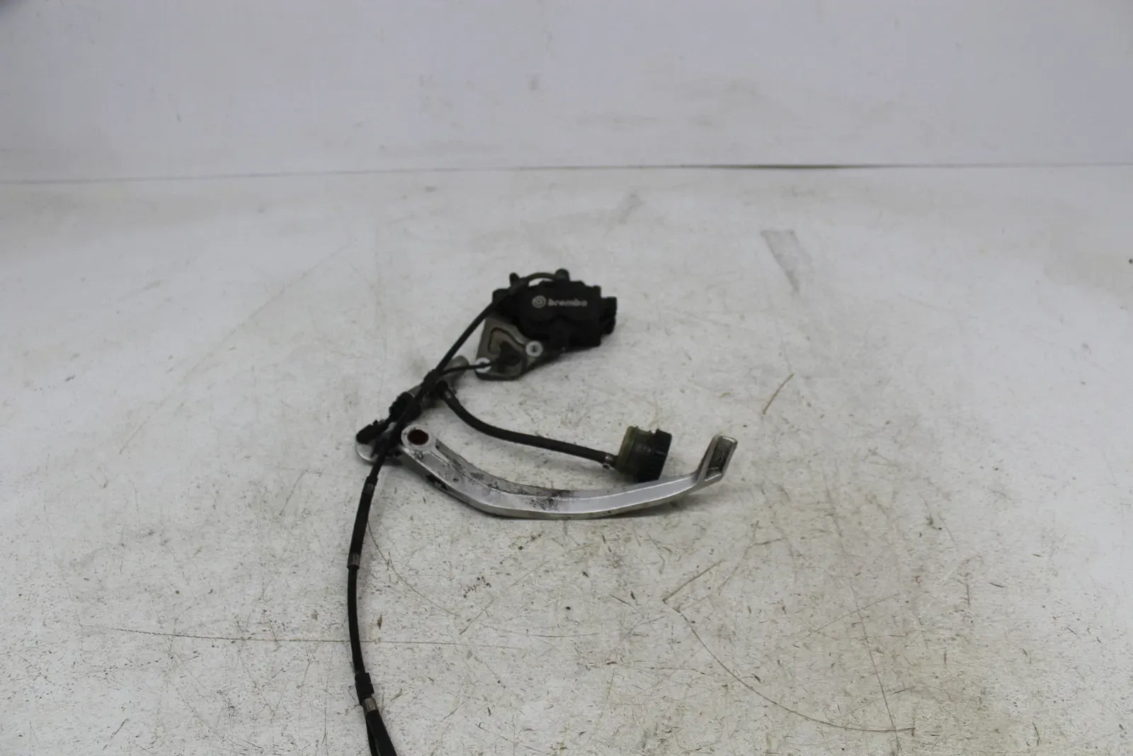 13 BMW K1600GTL K1600 REAR BRAKE CALIPER MASTER LEVER