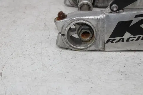 01 KTM 640 DUKE II REAR SWINGARM BACK SUSPENSION SWING ARM
