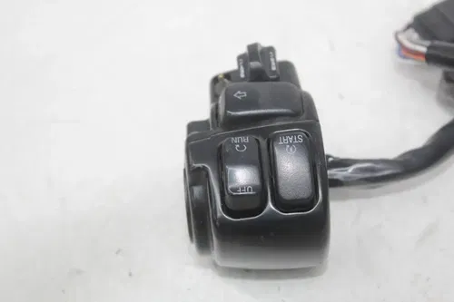 12-16 Harley-davidson Road Glide Fltrx Right start run signal stop switch