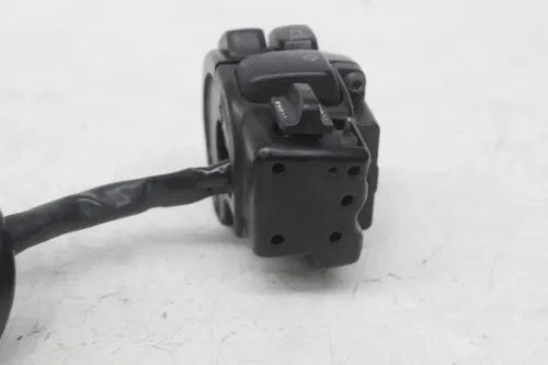12-16 Harley-davidson Road Glide Fltrx Right start run signal stop switch