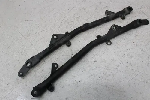 20-25 KAWASAKI VULCAN EN650 650 REAR FRAME BAR LEFT RIGHT FOOT REST BRACKETS
