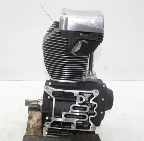 06 HARLEY-DAVIDSON DYNA FXDBI 96CI ENGINE MOTOR CYLINDER HEAD CASES *TESTED*