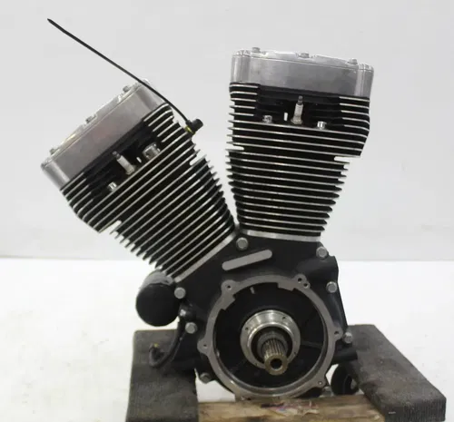06 HARLEY-DAVIDSON DYNA FXDBI 96CI ENGINE MOTOR CYLINDER HEAD CASES *TESTED*