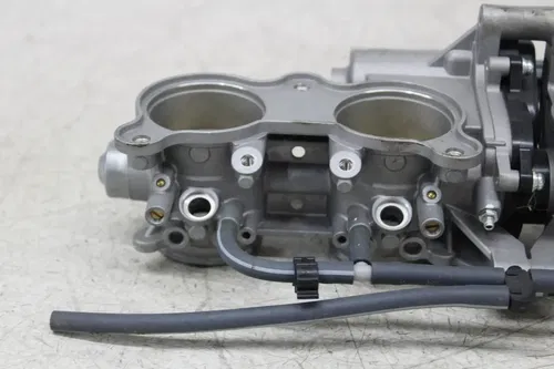 22-24 SUZUKI HAYABUSA GSX1300R THROTTLE BODY BODIES