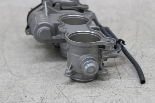 22-24 SUZUKI HAYABUSA GSX1300R THROTTLE BODY BODIES