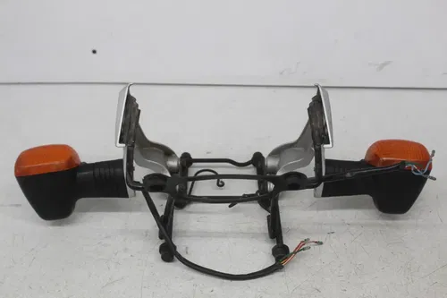 04-06 Honda Cb600f Hornet 599 Front Left Right Turn Signals stay mounts