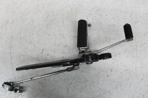 04-09 YAMAHA FZ6 LEFT REARSET REAR SET FOOT PEG W SHIFTER