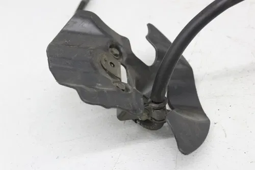 2000 YAMAHA YZF R6  FRONT BRAKE CALIPER