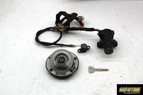 06-15 YAMAHA FZ1 IGNITION LOCK KEY SET W/ GAS CAP AND SEAT LOCK (SEE DESCP)