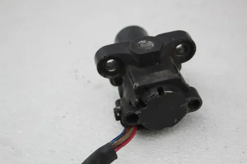 06-15 YAMAHA FZ1 IGNITION LOCK KEY SET W/ GAS CAP AND SEAT LOCK (SEE DESCP)