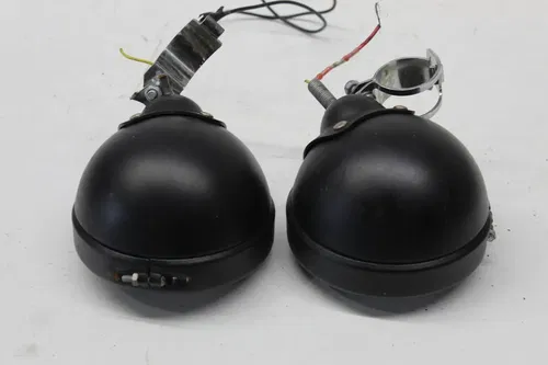 01 HONDA SHADOW VLX 600 VT600C FOG LIGHT LIGHTS LAMP PAIR