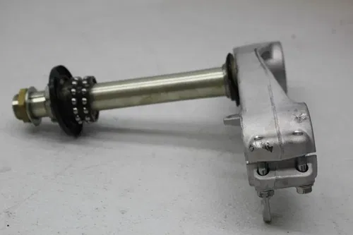 17-23 SUZUKI GSXR1000 FORKS UPPER TRIPLE TREE CLAMP (READ)