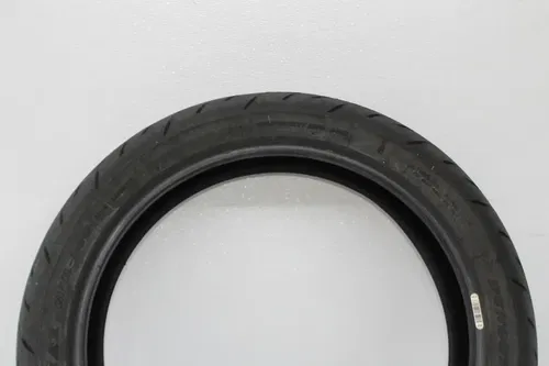 DUNLOP SPORTMAX GPR-300 50/60 R17 M/C 60H REAR BACK TIRE (TREAD:6/32NDS)