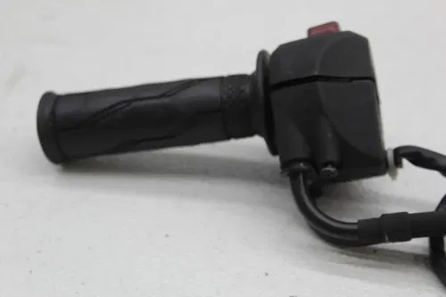 15-24 YAMAHA YZF R3 RIGHT KILL OFF START SWITCH SWITCHES THROTTLE CABLE