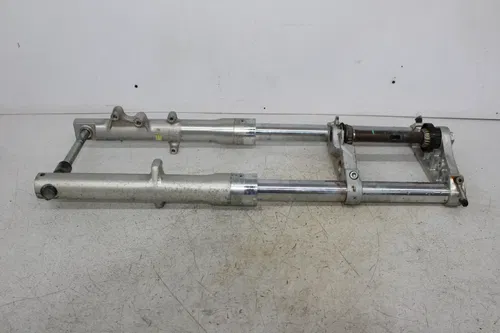 96-97 KAWASAKI VULCAN 1500 VN1500D CLASSIC FRONT END FORKS TRIPLE TREE CLAMP