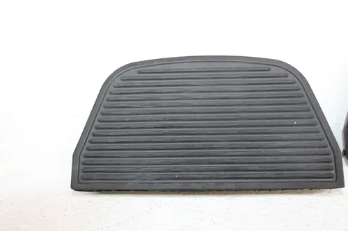 10-UP HARLEY DAVIDSON ELECTRA GLIDE PASSENGER FOOTBOARD W/ HS MOUNTS