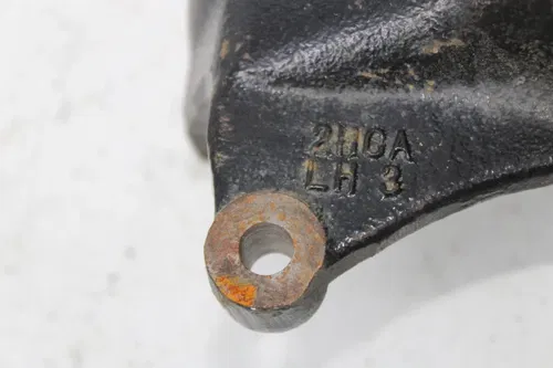 17 YAMAHA YXZ1000R SS EPS FRONT LEFT SPINDLE KNUCKLE