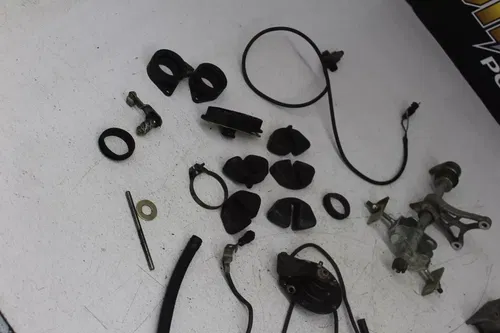 1998 SUZUKI GS500E PARTS AND HARDWARE CASING BUSHING ELECTRIC