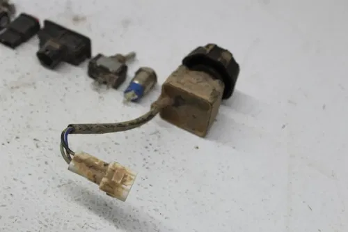 2016 YAMAHA WOLVERINE 700  YXE700 4X4 FI SWITCH KIT