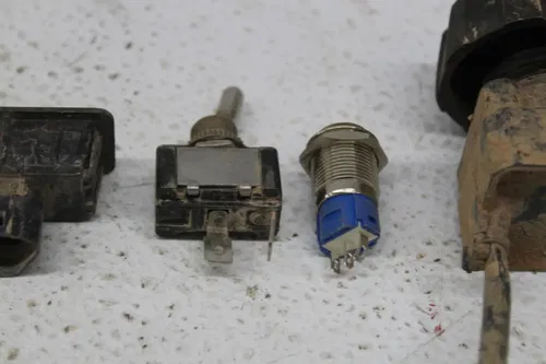2016 YAMAHA WOLVERINE 700  YXE700 4X4 FI SWITCH KIT