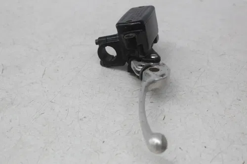 04-06 Honda Cb600f Hornet 599 Front Brake Master Cylinder W/ Lever