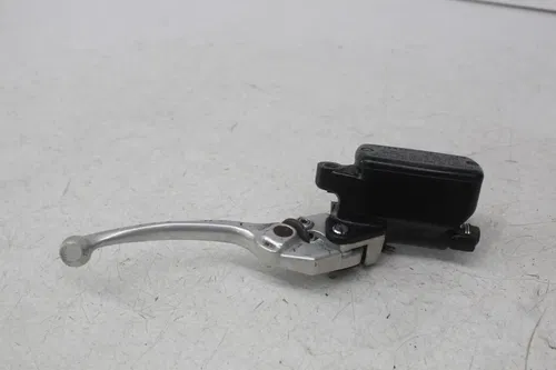 04-06 Honda Cb600f Hornet 599 Front Brake Master Cylinder W/ Lever
