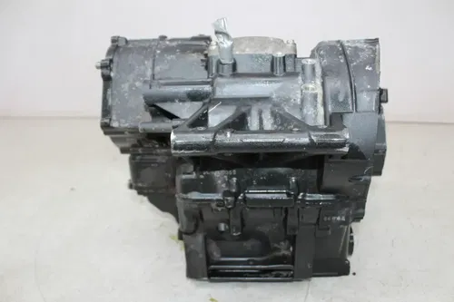 11-13 YAMAHA FZ8 ENGINE MOTOR CRANKCASE CRANK CASES BLOCK