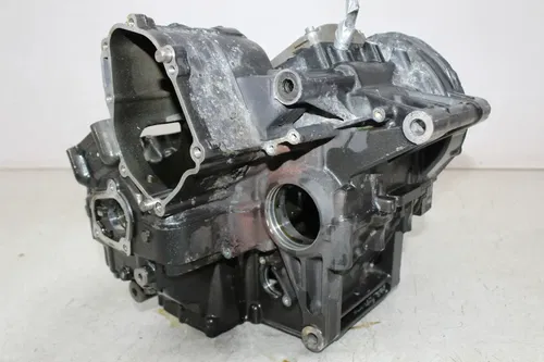 11-13 YAMAHA FZ8 ENGINE MOTOR CRANKCASE CRANK CASES BLOCK