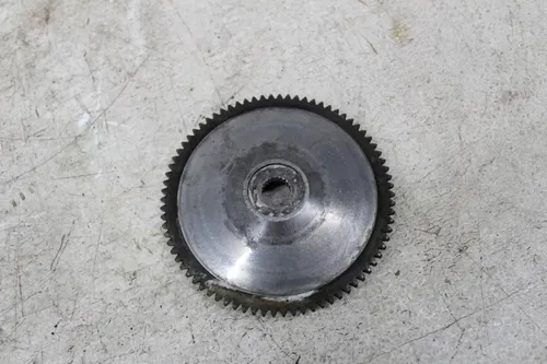 04 VESPA ET4 M198FCOMPLETE CLUTCH BASKET HUB