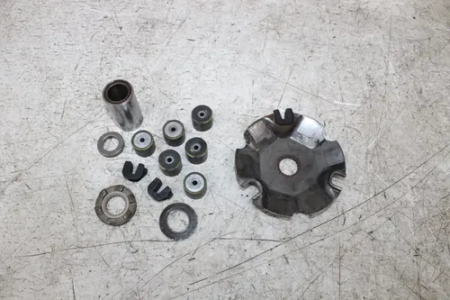 04 VESPA ET4 M198FCOMPLETE CLUTCH BASKET HUB