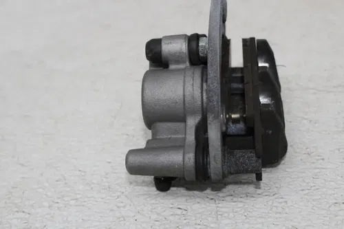 22 CAN-AM RYKER RALLY 900 RIGHT FRONT BRAKE CALIPER