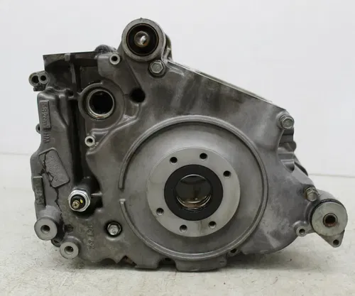 04 HONDA SILVER WING 600 FSC600A  ENGINE MOTOR CRANKCASE CRANK CASES BLOCK