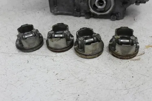 03-05 R6 06-09 R6S YAMAHA YZF R6 ENGINE MOTOR CRANKCASE CRANK CASES PISTONS