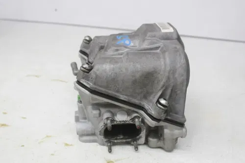 12-16 Can-am Spyder Rs Roadster Engine rear Cylinder Head cams valves (read)