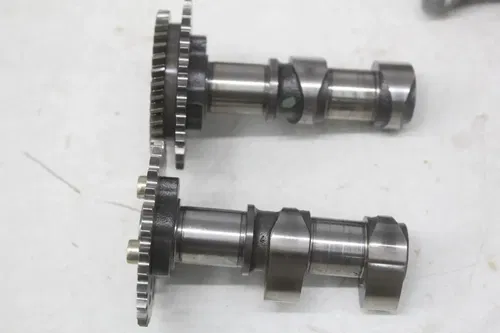 12-16 Can-am Spyder Rs Roadster Engine rear Cylinder Head cams valves (read)