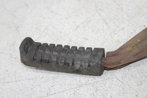 1984 HONDA ATC110 LEFT RIGHT FOOT RESTS PEGS STEPS