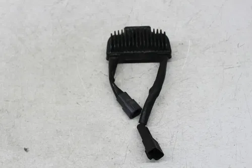 04 HARLEY-DAVIDSON DYNA SUPER GLIDE EFI FXDI RECTIFIER VOLTAGE REGULATOR