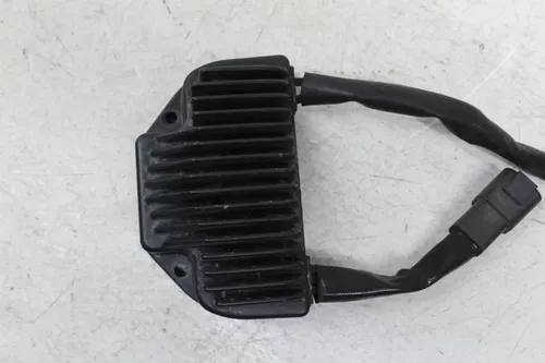 04 HARLEY-DAVIDSON DYNA SUPER GLIDE EFI FXDI RECTIFIER VOLTAGE REGULATOR