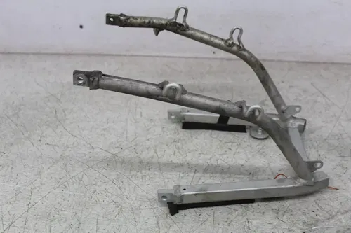 97-00 SUZUKI GSXR600 SRAD REAR SUBFRAME BACK SUB FRAME