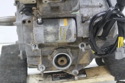 16 Can-am Defender Hd10 Xt Engine Motor Cylinder Head Case Crank *strong runner*