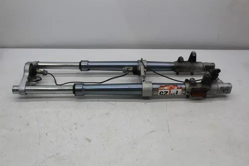 98-05 BMW R1100 S FRONT END FORKS TRIPLE TREE CLAMP