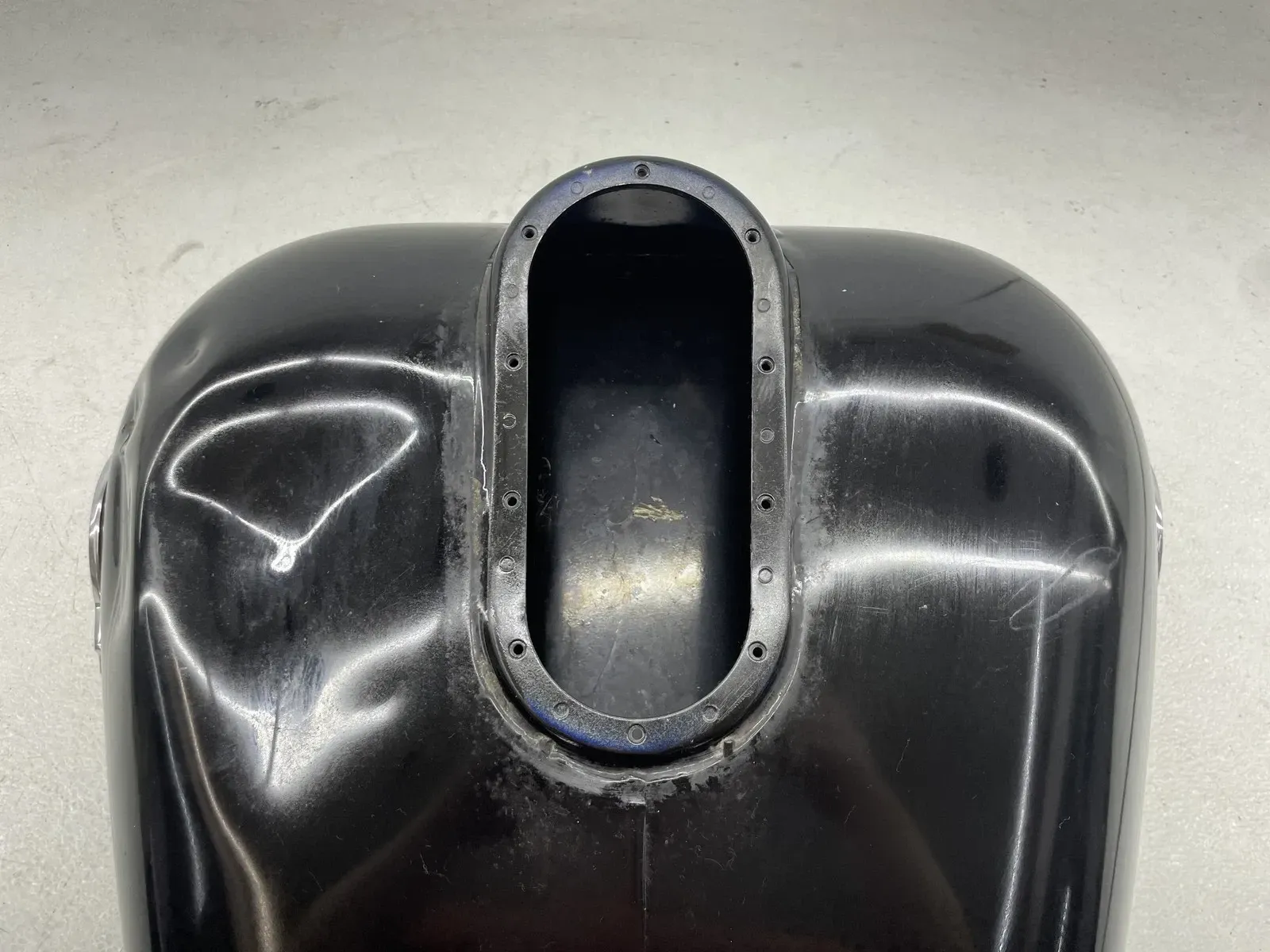07-11 HARLEY-DAVIDSON ELECTRA GLIDE ULTRA CLASSIC FLHTCU GAS TANK FUEL PETROL