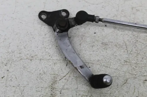90-93 SUZUKI VX800 FRONT LEFT RIGHT FOOT RESTS PEGS SHIFTER LINKAGE PAIR
