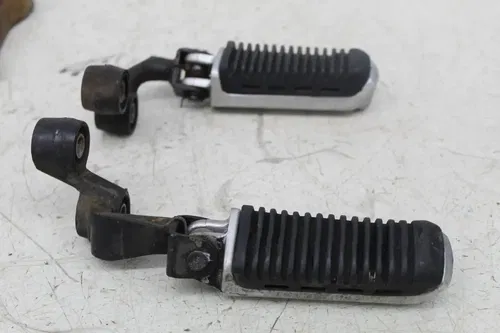 90-93 SUZUKI VX800 FRONT LEFT RIGHT FOOT RESTS PEGS SHIFTER LINKAGE PAIR