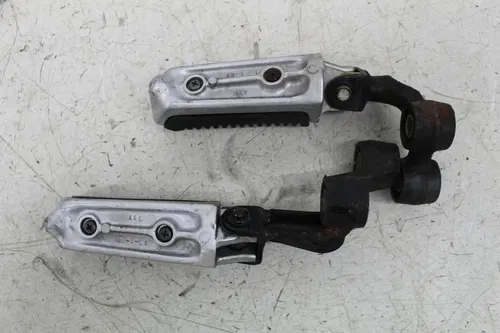 90-93 SUZUKI VX800 FRONT LEFT RIGHT FOOT RESTS PEGS SHIFTER LINKAGE PAIR
