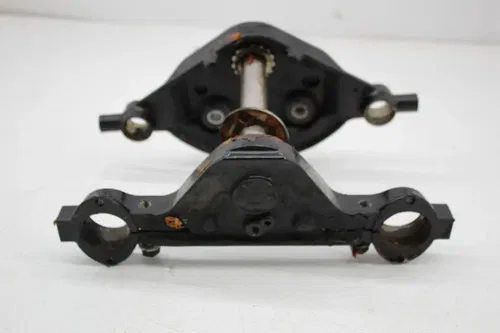 12-16 HARLEY-DAVIDSON STREET GLIDE FLHX FRONT FORKS CLAMP TRIPLE TREE STEM