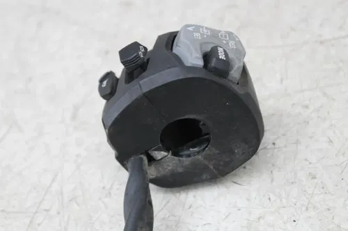 22-24 SUZUKI HAYABUSA GSX1300R LEFT MODE HORN SIGNAL CRUISE CONTROL LIGHT SWITCH
