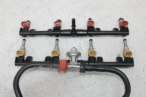 15-19 YAMAHA YZF R1 GAS FUEL PRIMARY SECONDARY INJECTOR INJECTORS W/ RAIL