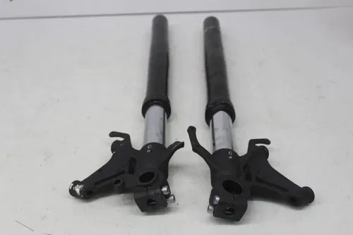 20-24 Yamaha Yzf R1 Complete Front Forks shocks Suspension Triple Tree (read)